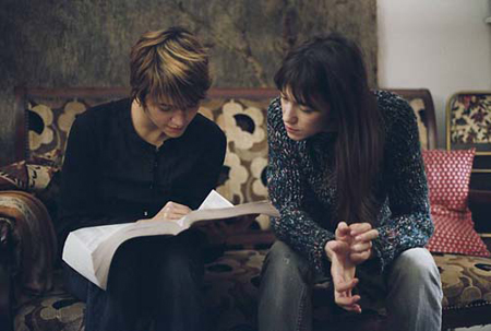 The_Science_of_Sleep - 15 - Charlotte_Gainsbourg Emma_de_Caunes